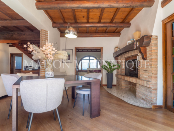 Fantastica villa trifamiliare