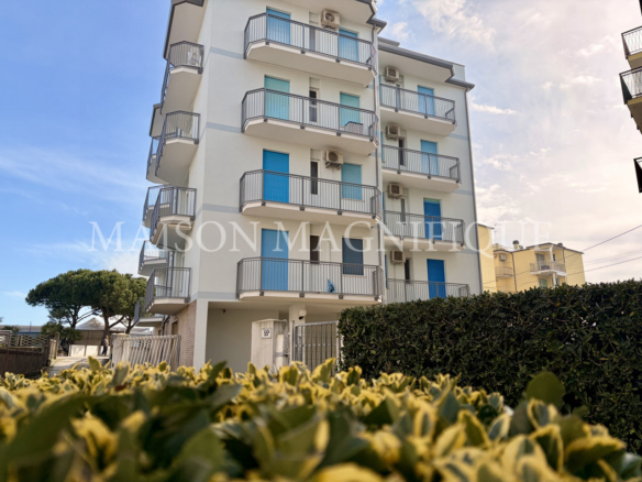 Appartamento fronte mare indipendente